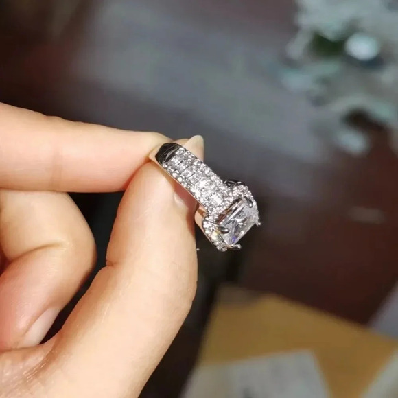 NEW! Sterling Silver Radiant-Cut Decorative Diamond Halo Engagement Ring - Picture 5 of 6